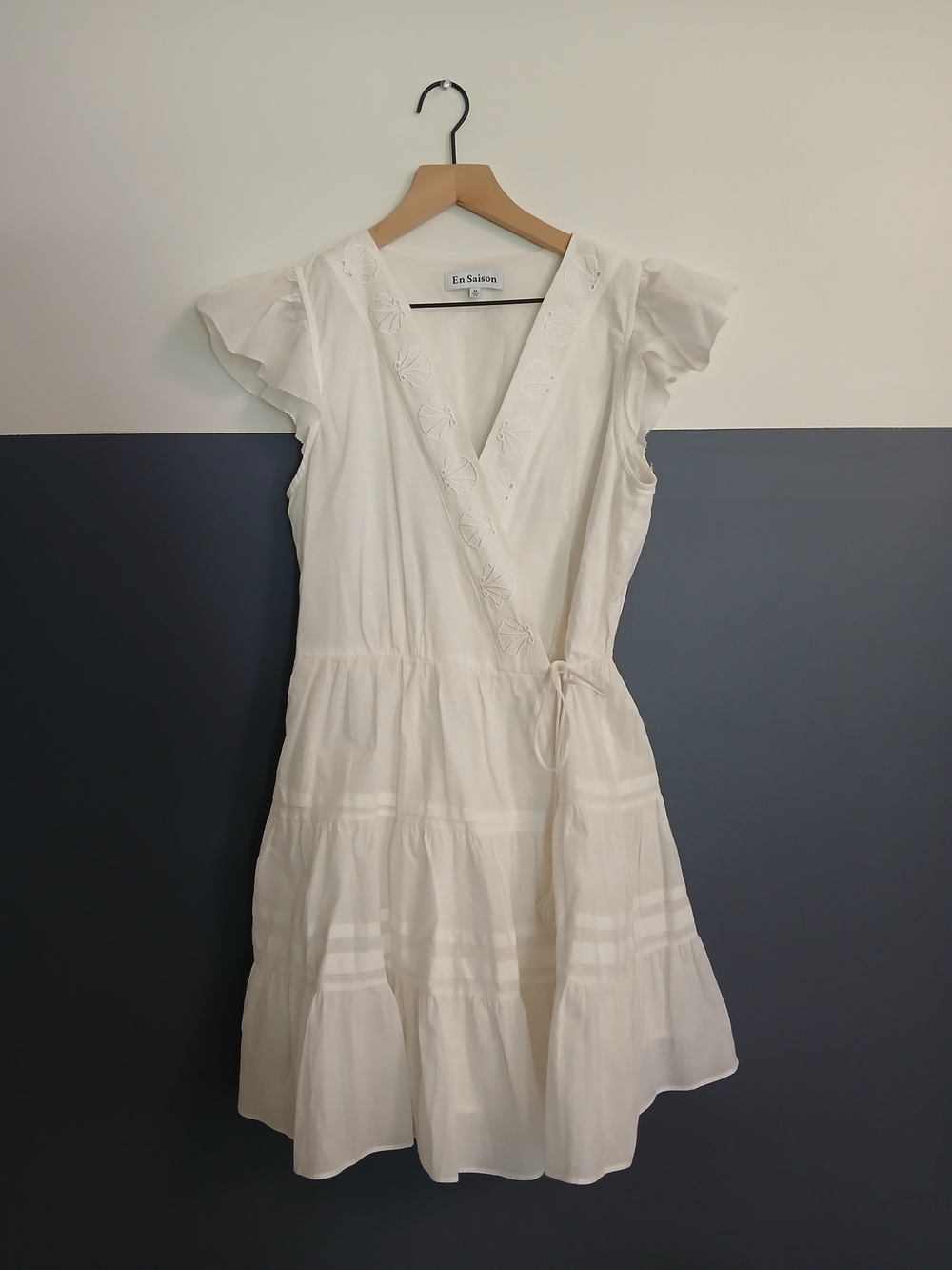 En Saison White Wrap-Tie Ruffle Sleeve Dress